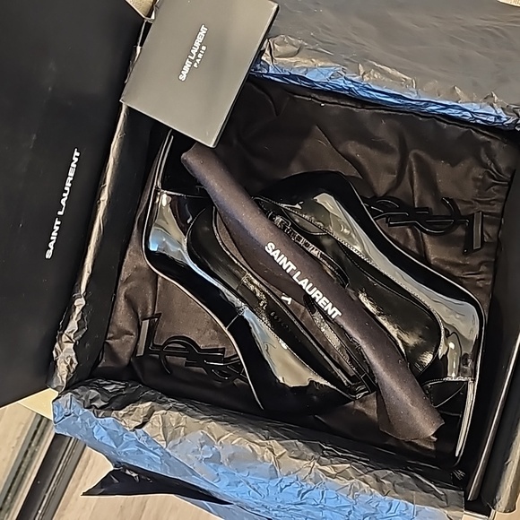 YSL Patent Heels - Picture 3 of 10